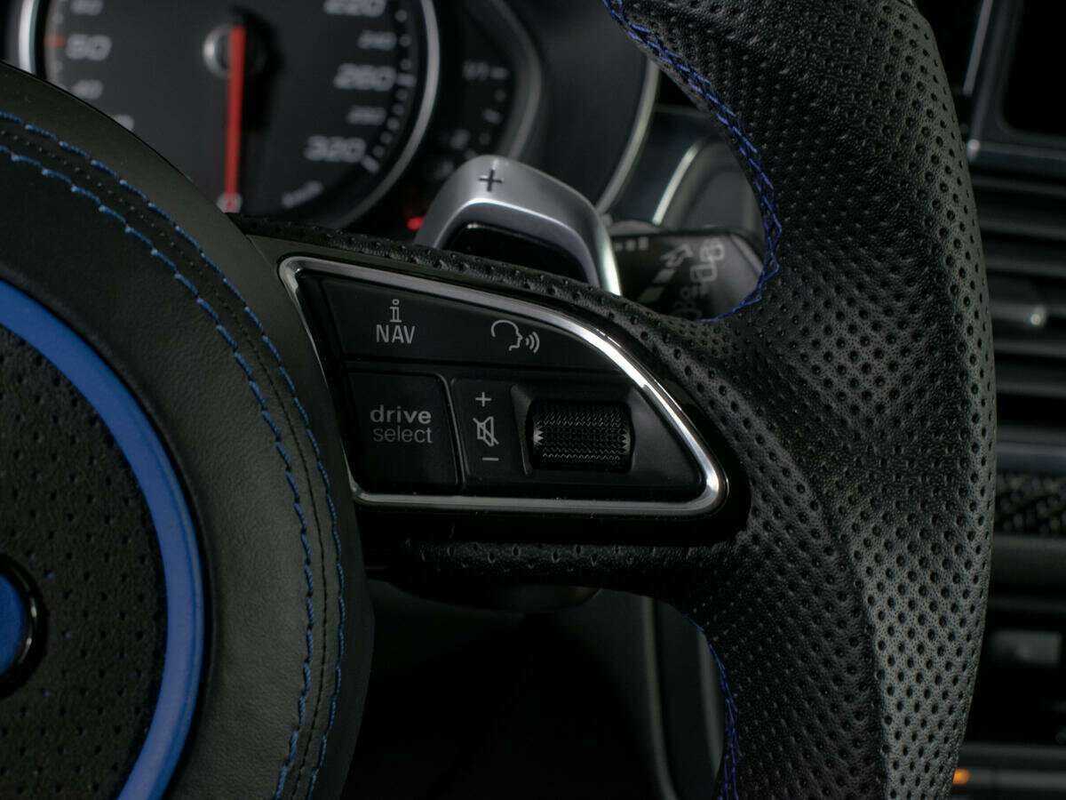 Купить Audi RS 6 с пробегом. Фото: #22