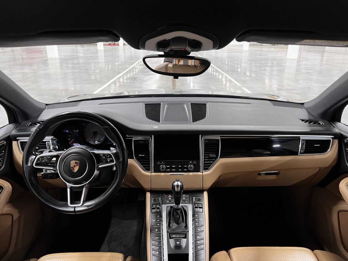 Купить Porsche Macan с пробегом. Фото: #13