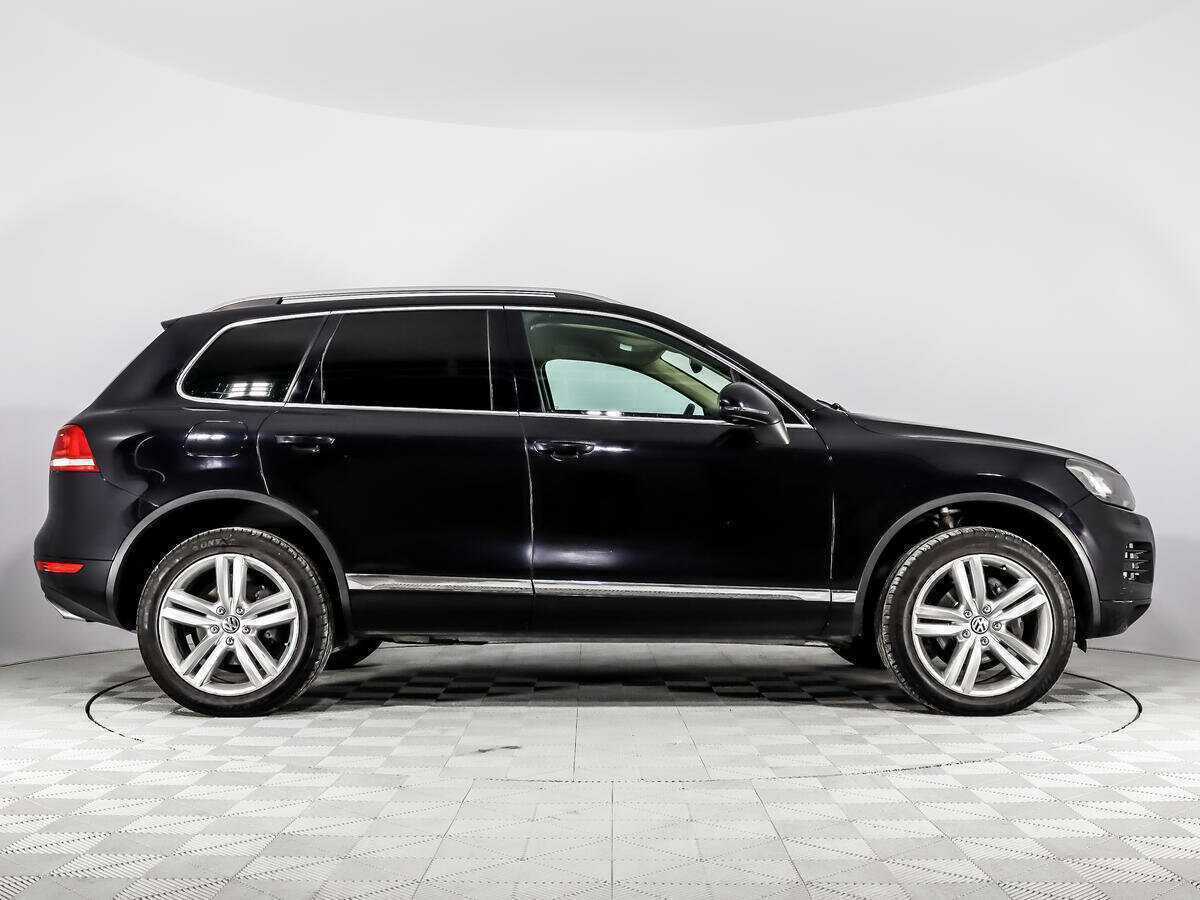 Купить Volkswagen Touareg с пробегом. Фото: #3