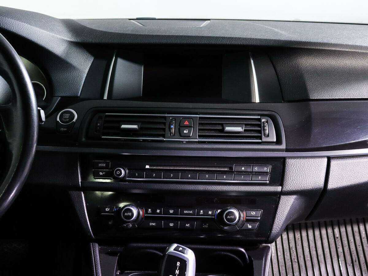 Купить BMW 5 серии с пробегом. Фото: #11