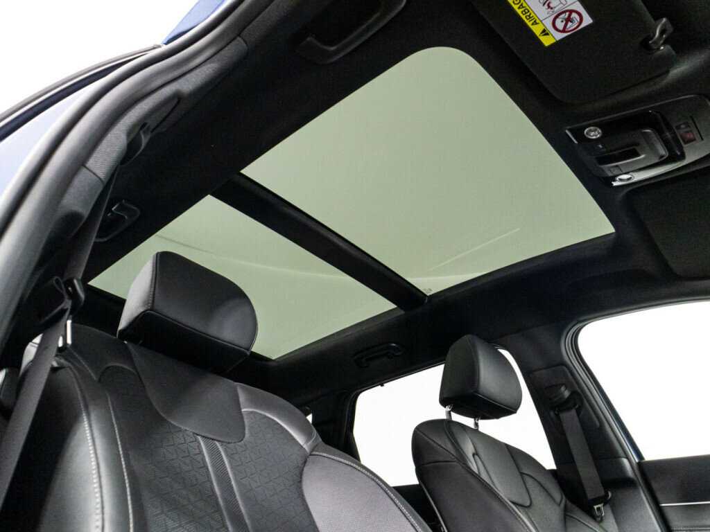 Купить Kia Sorento с пробегом. Фото: #25