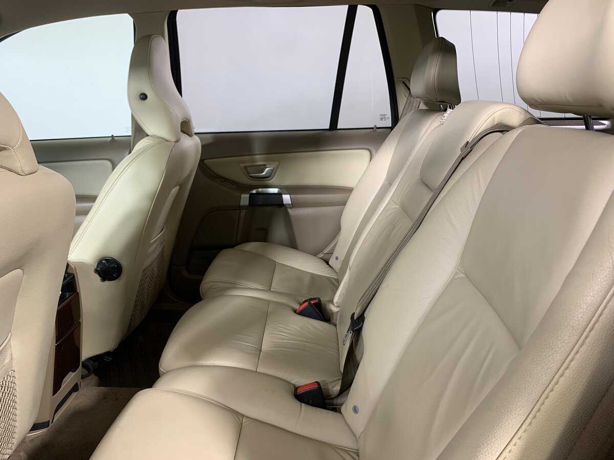 Купить Volvo XC90 с пробегом. Фото: #18