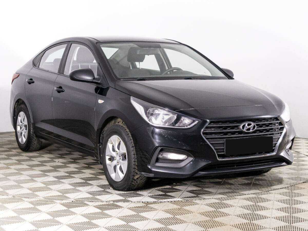 Купить Hyundai Solaris с пробегом. Фото: #2