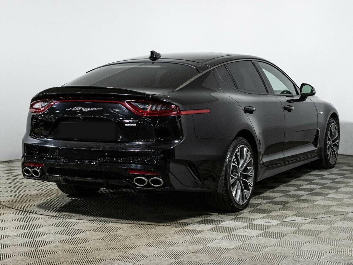 Купить Kia Stinger с пробегом. Фото: #4