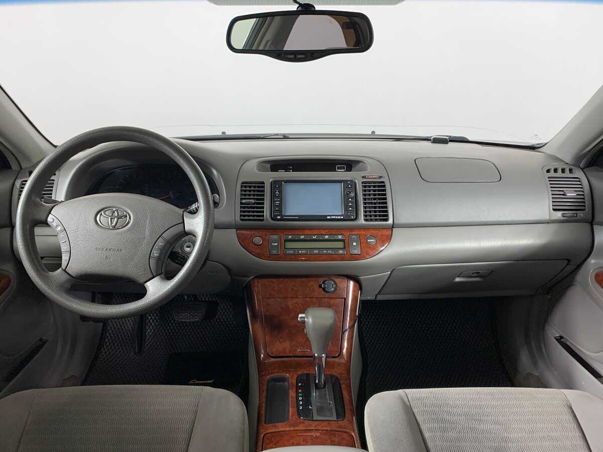 Купить Toyota Camry с пробегом. Фото: #9