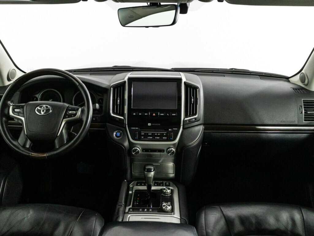 Купить Toyota Land Cruiser с пробегом. Фото: #12