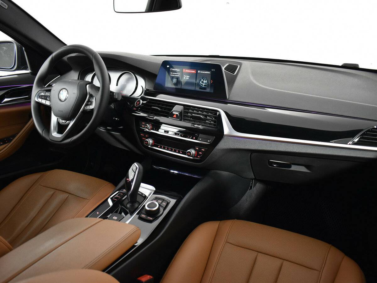 Купить BMW 5 серии с пробегом. Фото: #9