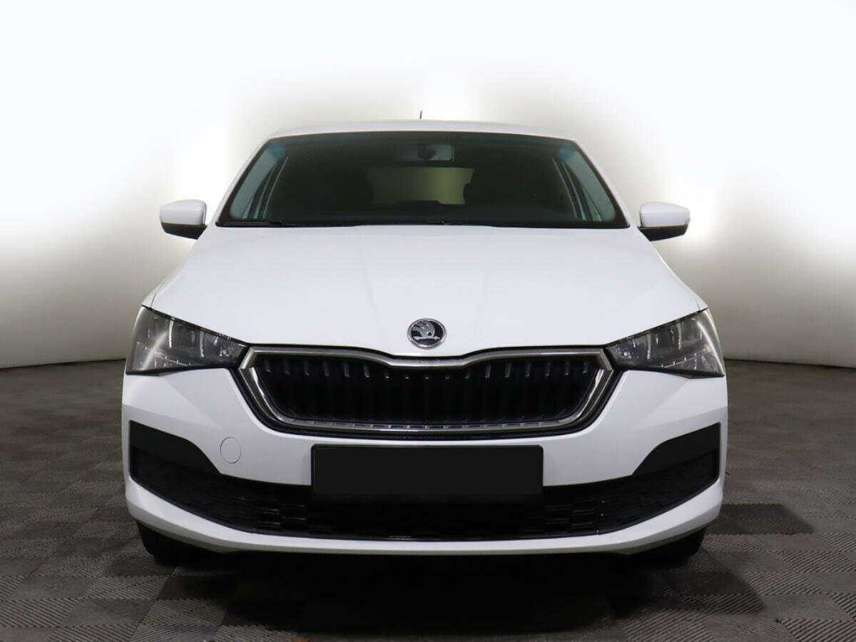 Купить Skoda Rapid с пробегом. Посмотреть фото