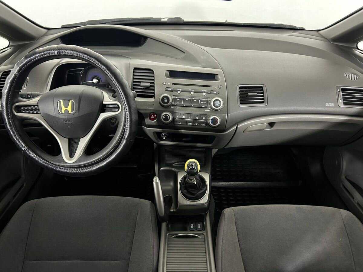 Купить Honda Civic с пробегом. Фото: #5