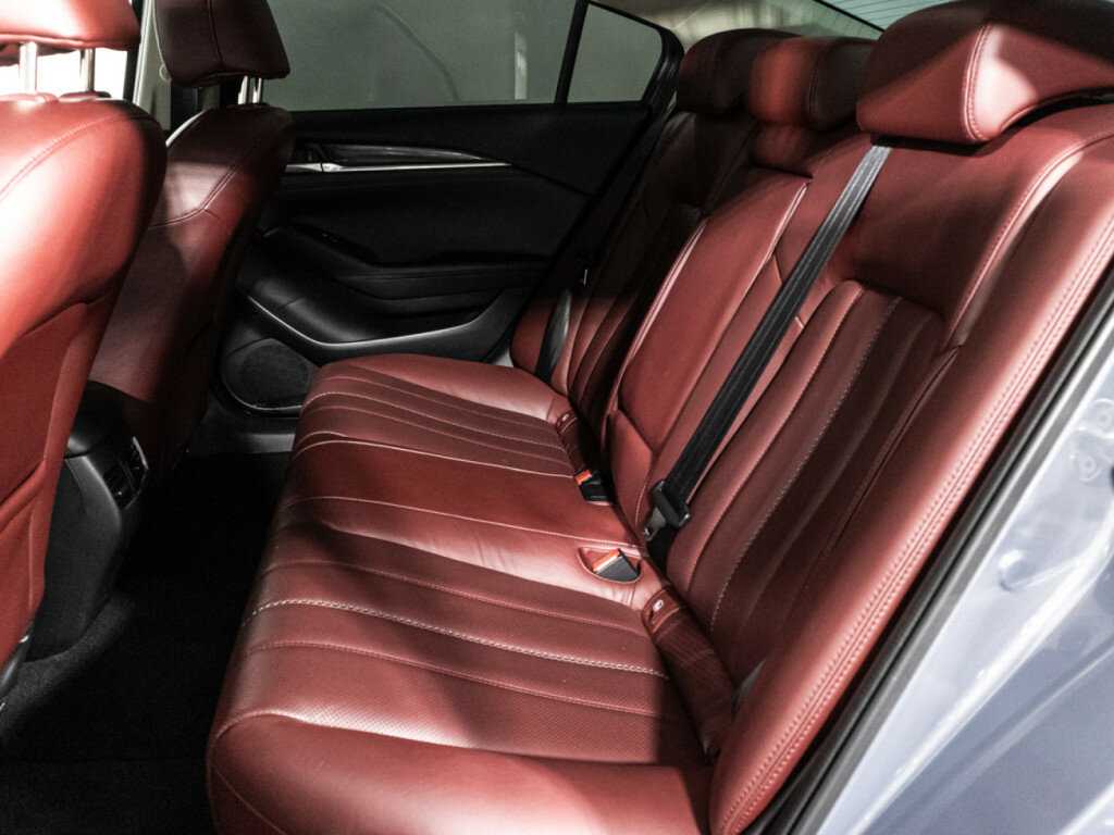 Купить Mazda 6 с пробегом. Фото: #9