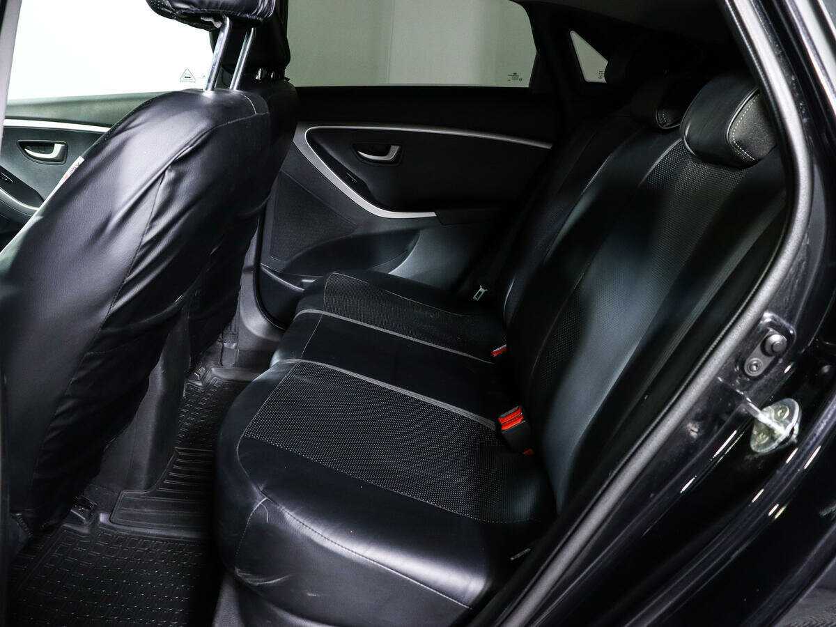 Купить Hyundai i30 с пробегом. Фото: #9