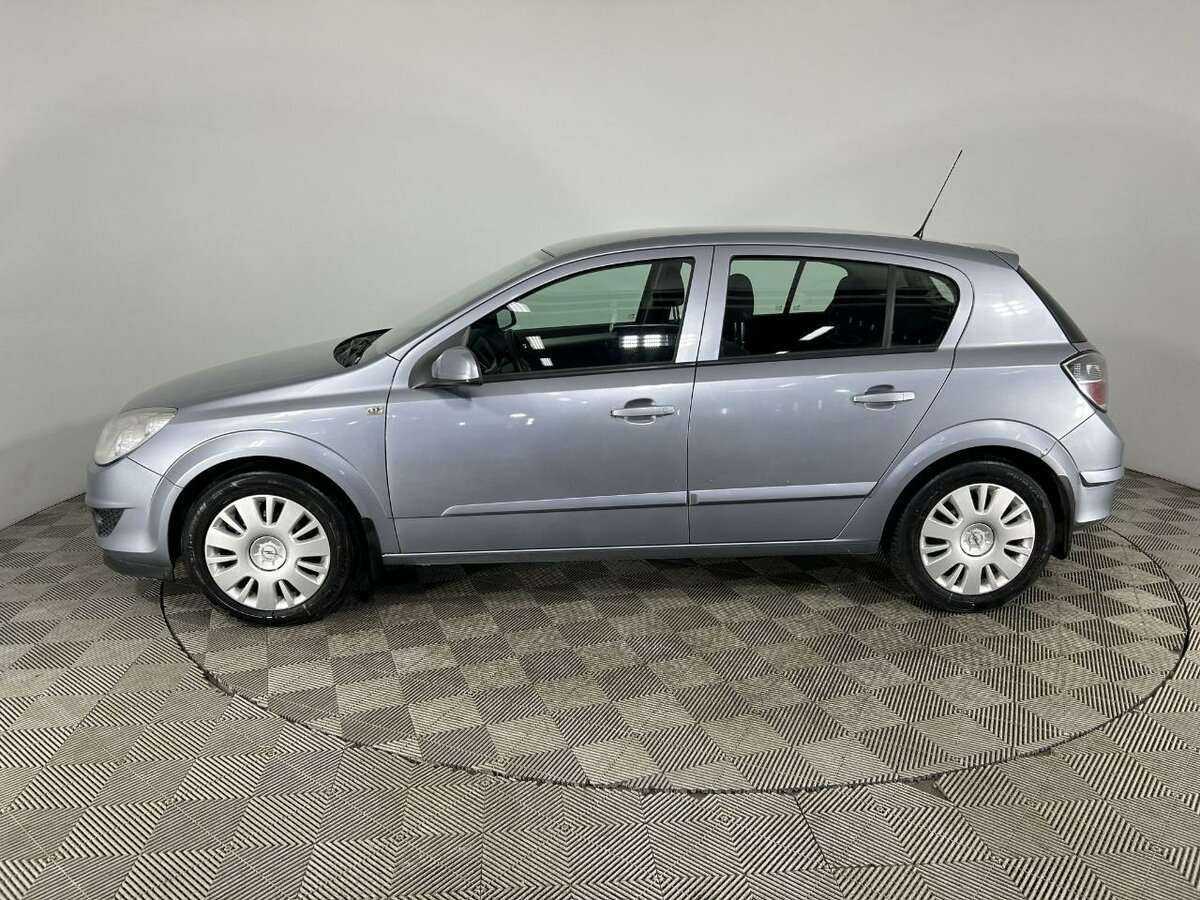 Купить Opel Astra с пробегом. Фото: #4