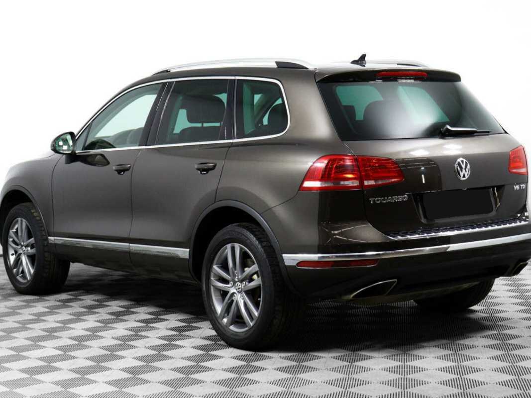 Купить Volkswagen Touareg с пробегом. Фото: #6