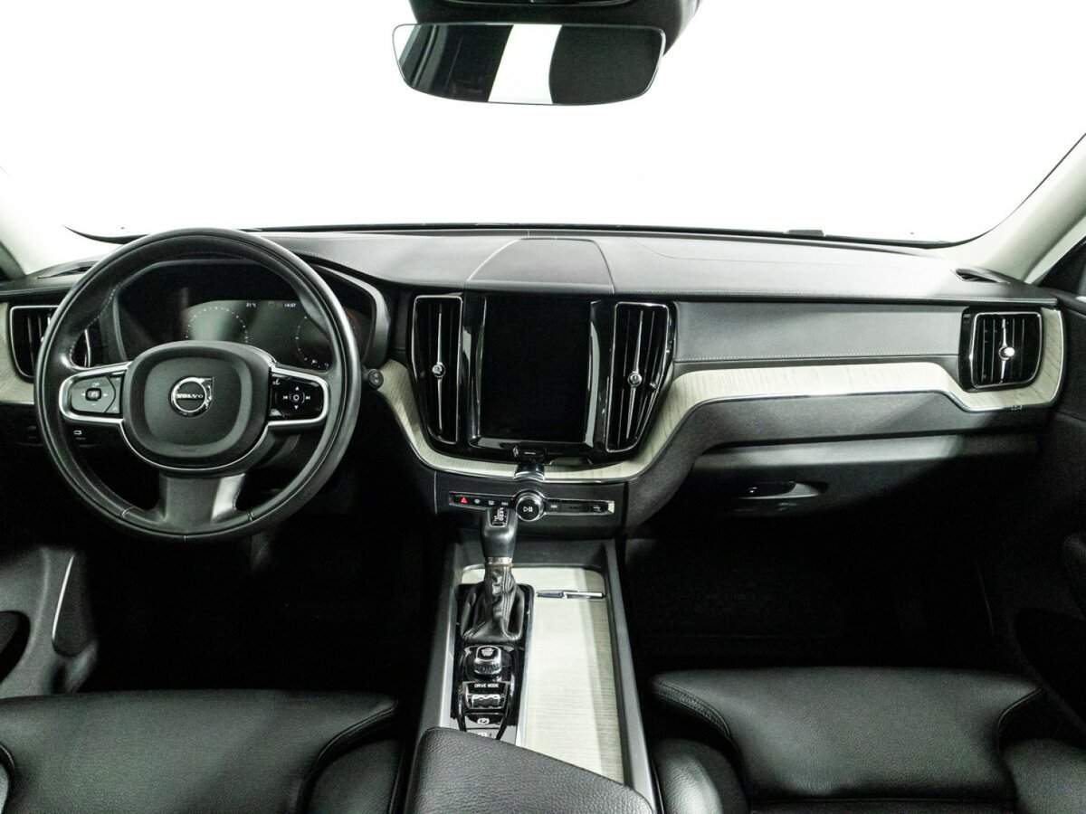 Купить Volvo XC60 с пробегом. Фото: #12