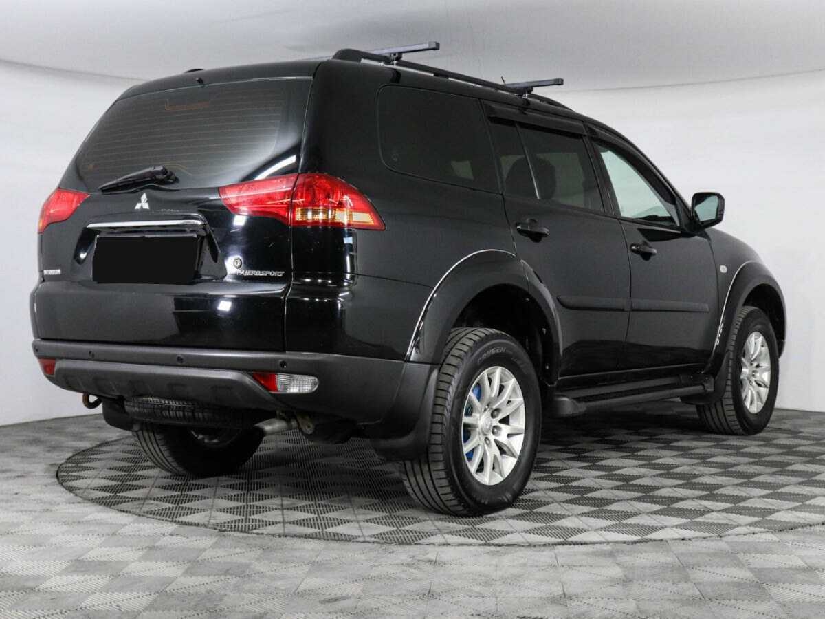 Купить Mitsubishi Pajero Sport с пробегом. Фото: #2