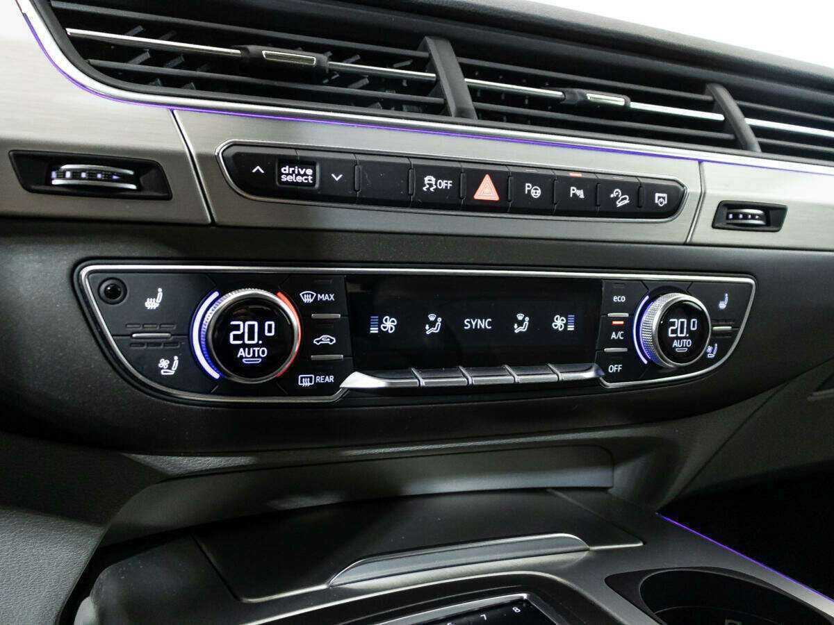 Купить Audi Q7 с пробегом. Фото: #19