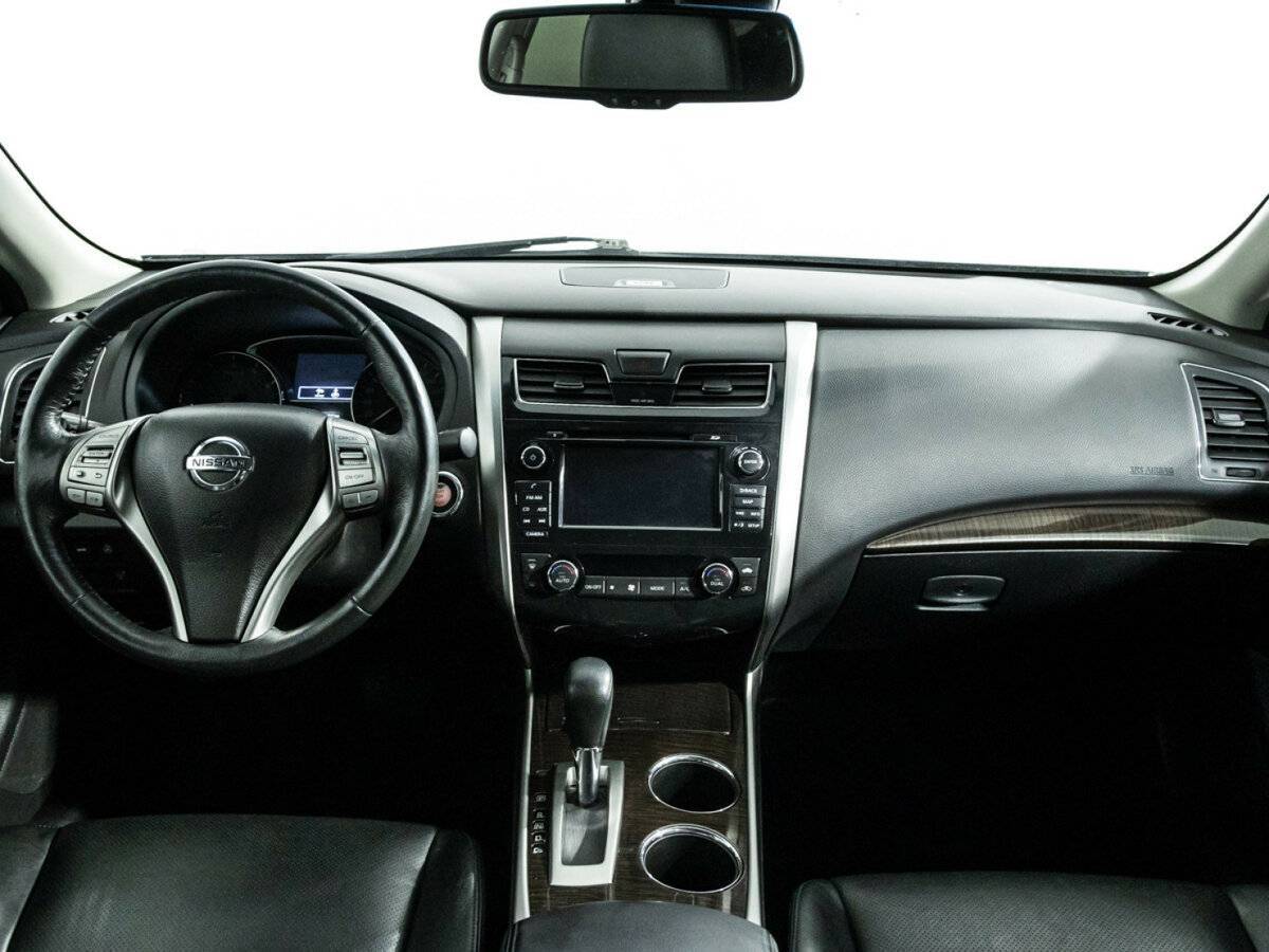 Купить Nissan Teana с пробегом. Фото: #12