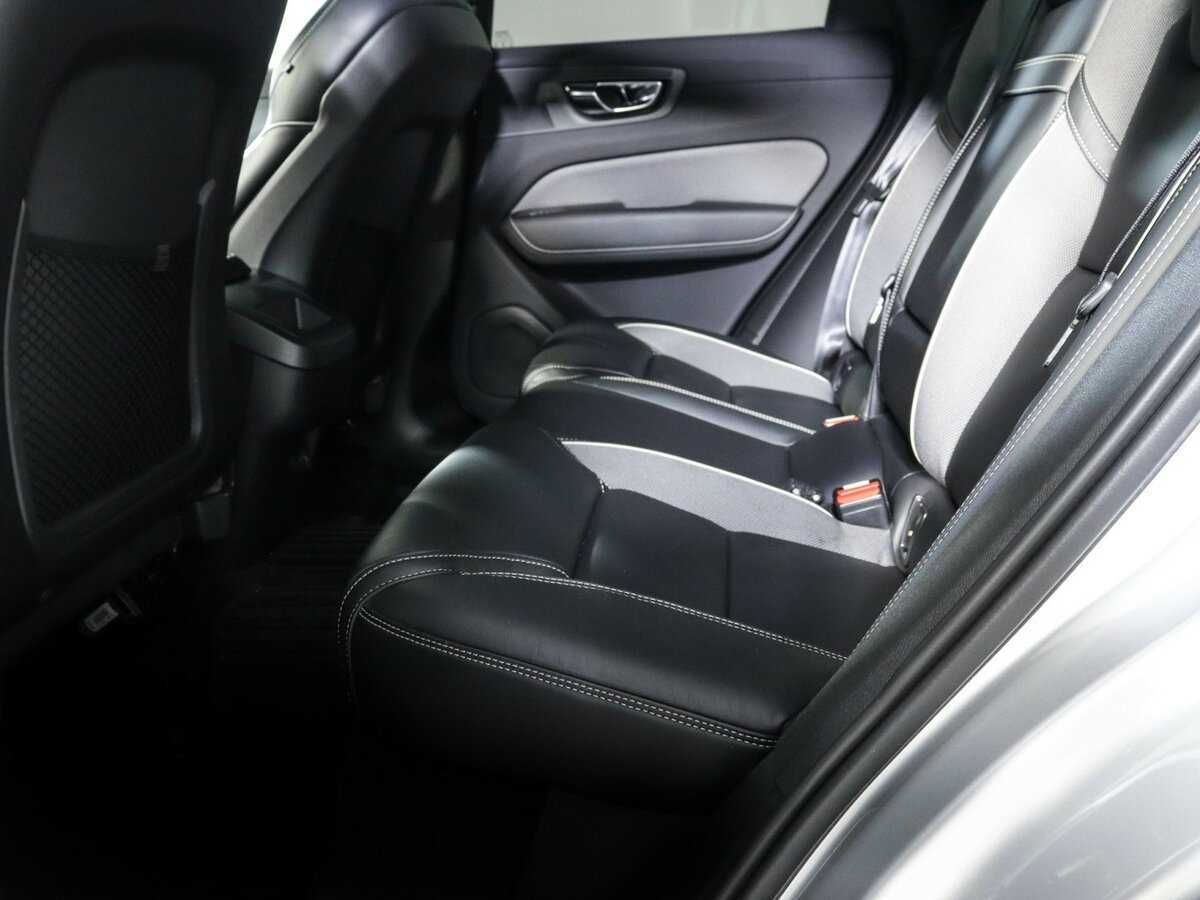 Купить Volvo XC60 с пробегом. Фото: #6