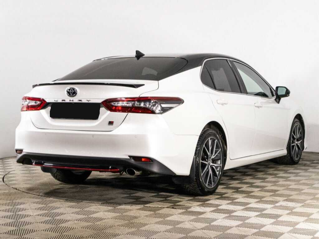 Купить Toyota Camry с пробегом. Фото: #4