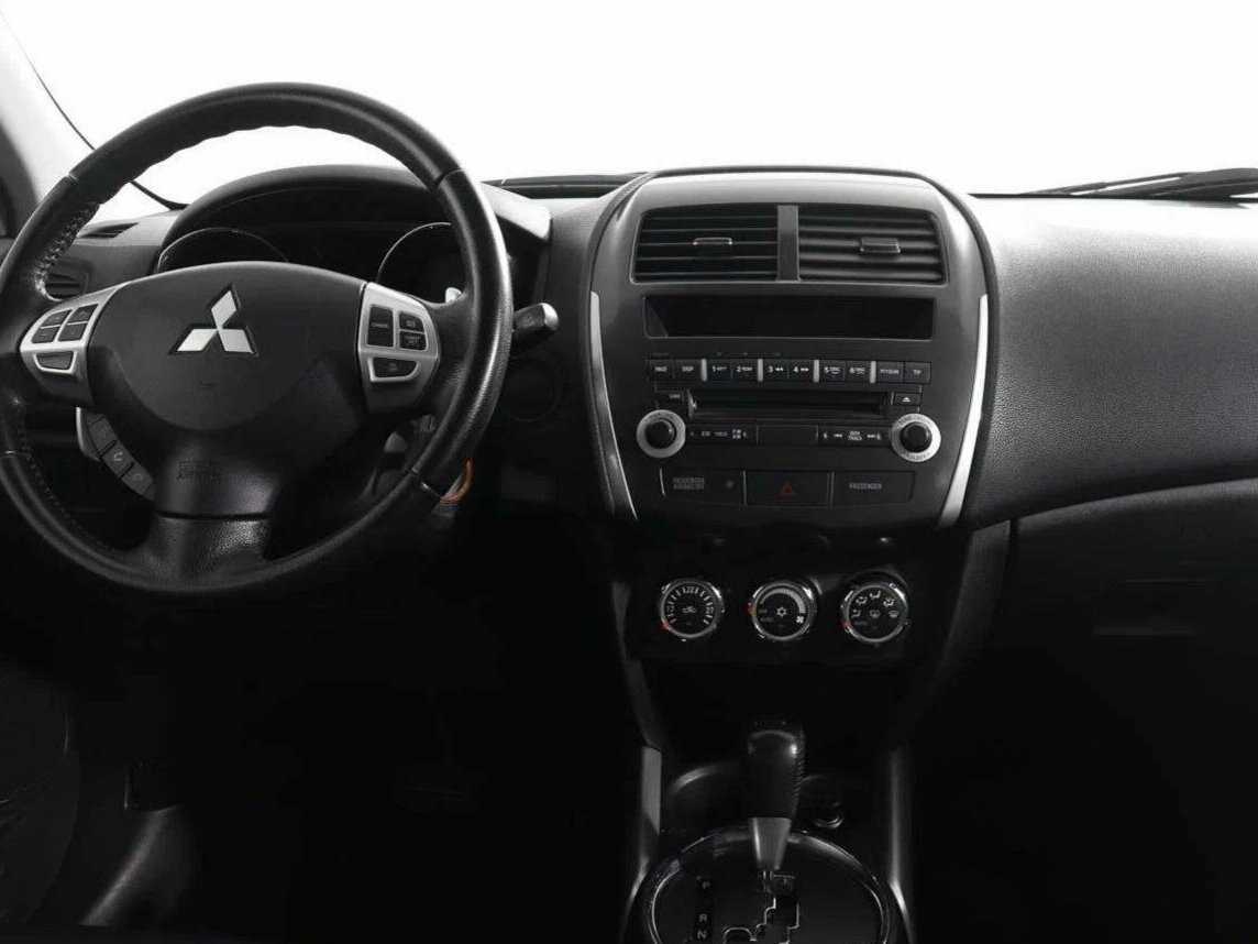 Купить Mitsubishi ASX с пробегом. Фото: #6