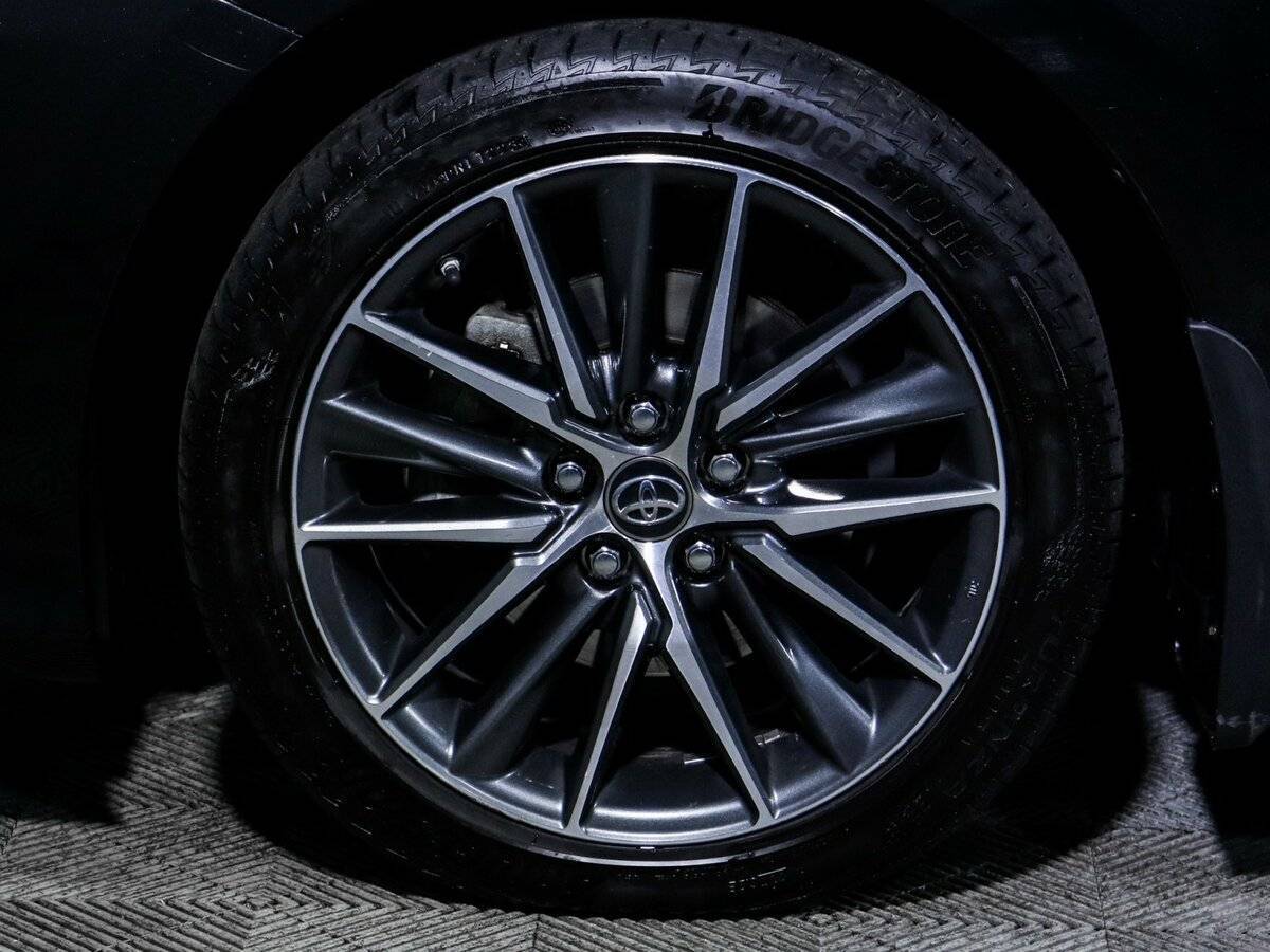 Купить Toyota Camry с пробегом. Фото: #14