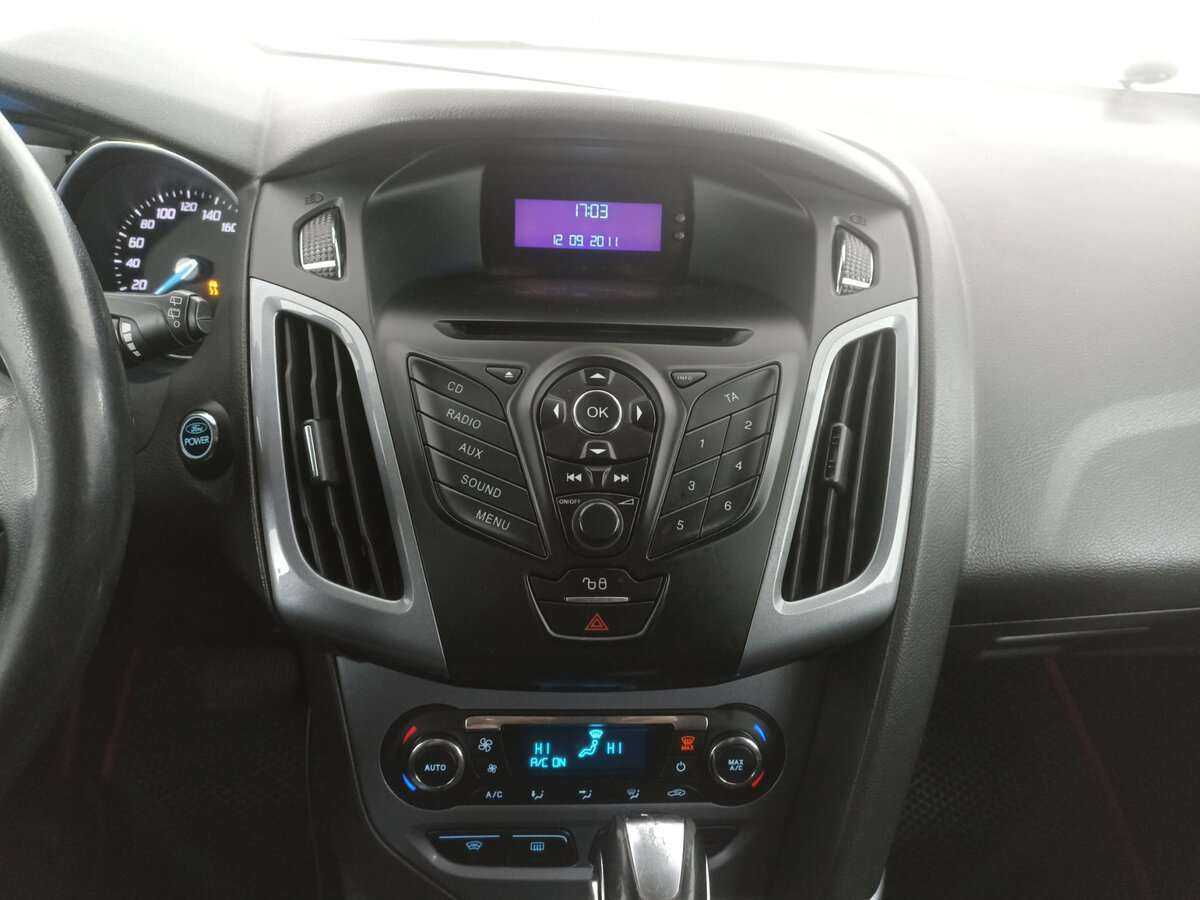 Купить Ford Focus с пробегом. Фото: #14