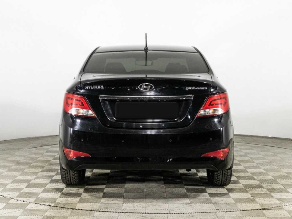 Купить Hyundai Solaris с пробегом. Фото: #5