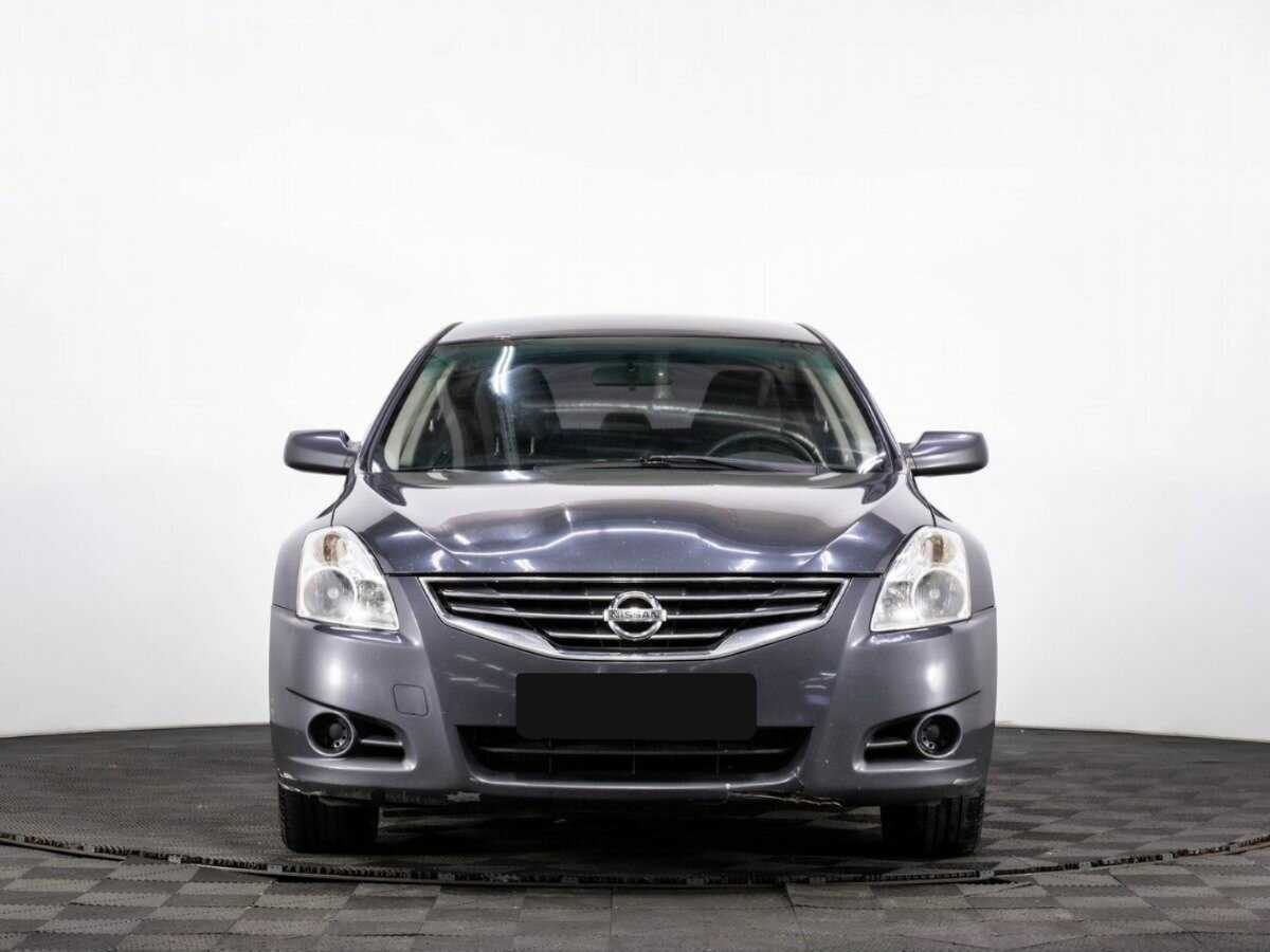 Купить Nissan Altima с пробегом. Фото: #1