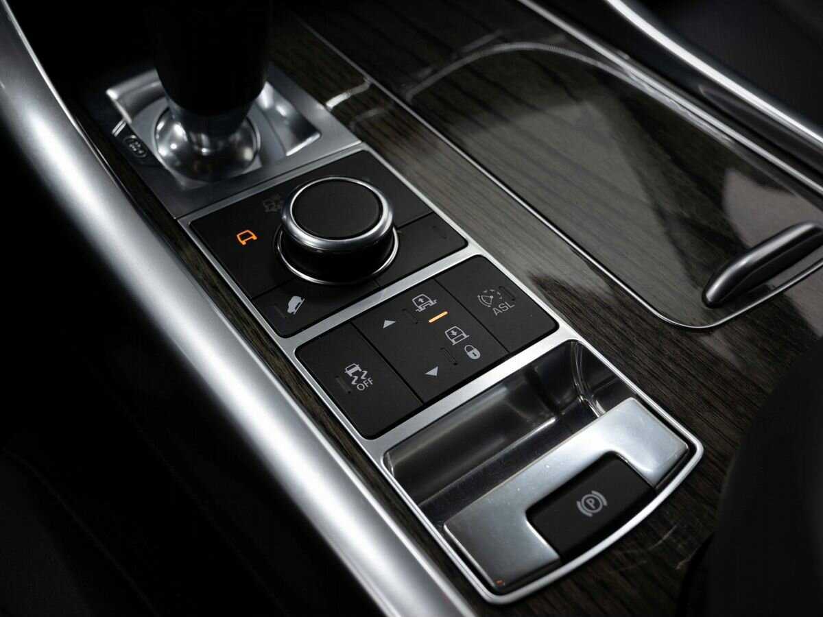 Купить Land Rover Range Rover Sport с пробегом. Фото: #23