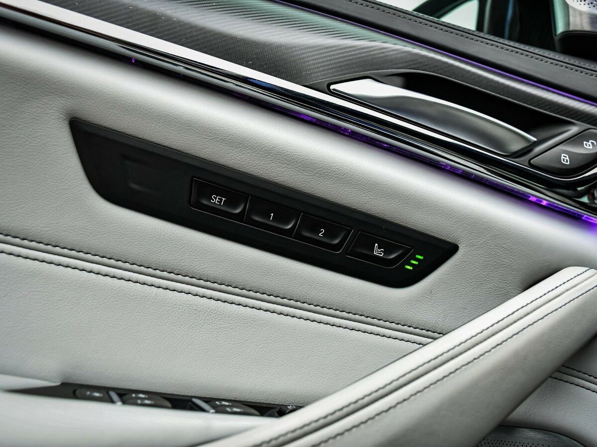 Купить BMW M5 с пробегом. Фото: #20