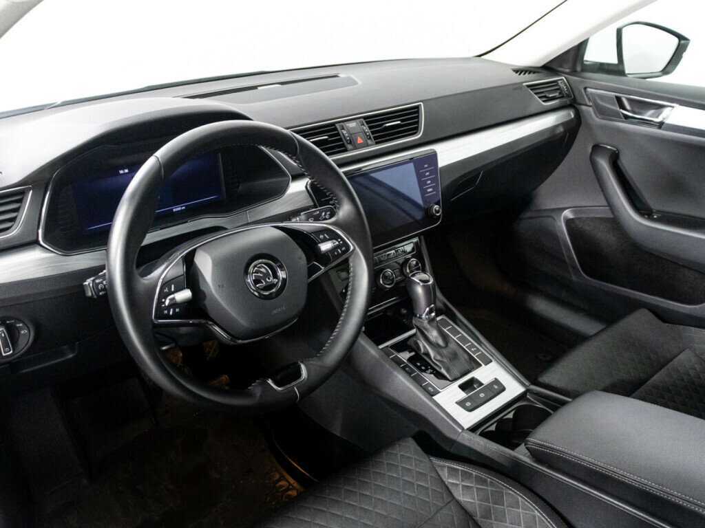 Купить Skoda Superb с пробегом. Фото: #10