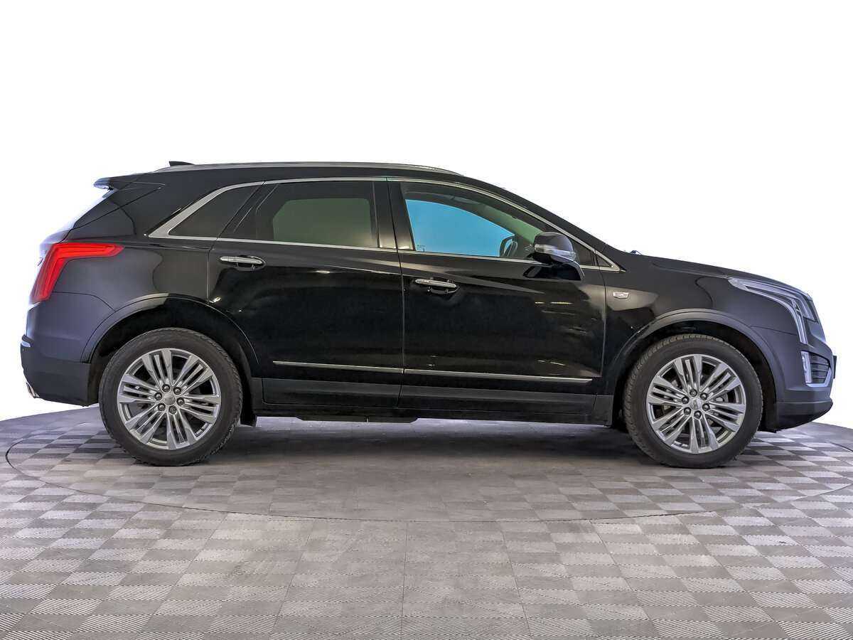 Купить Cadillac XT5 с пробегом. Фото: #3