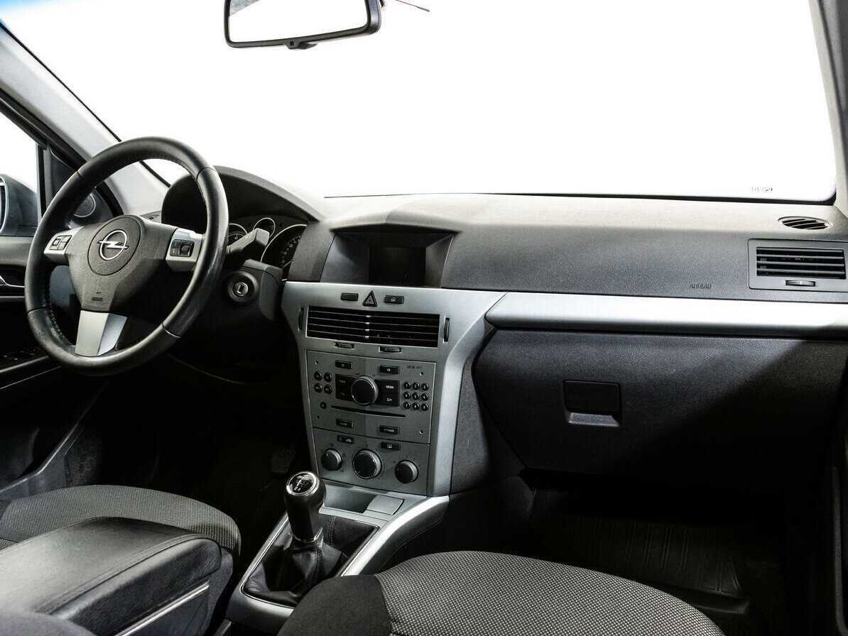 Купить Opel Astra с пробегом. Фото: #8