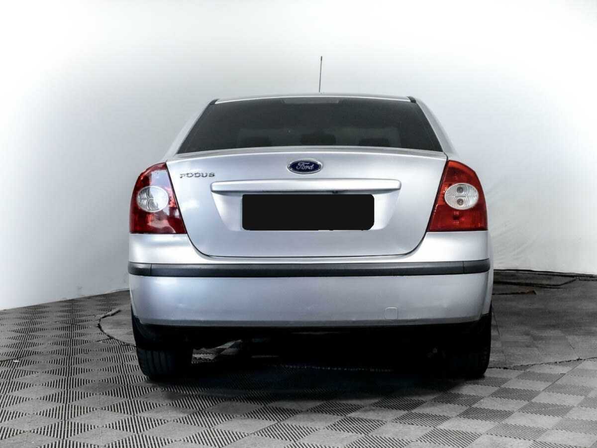 Купить Ford Focus с пробегом. Фото: #4