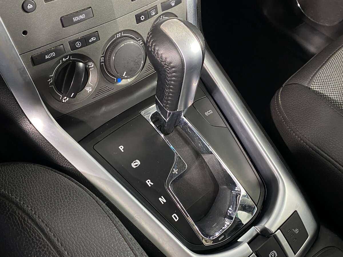 Купить Opel Antara с пробегом. Фото: #14