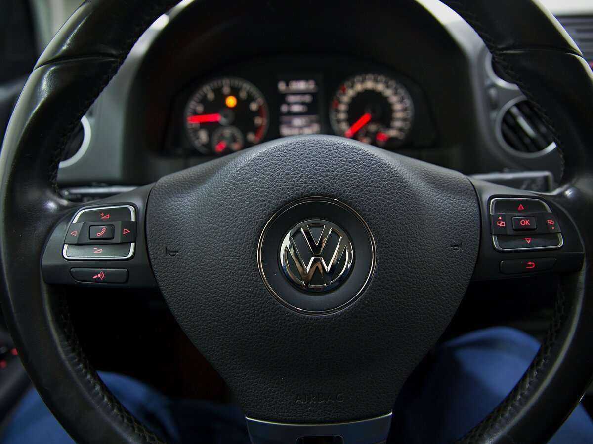 Купить Volkswagen Golf Plus с пробегом. Фото: #7