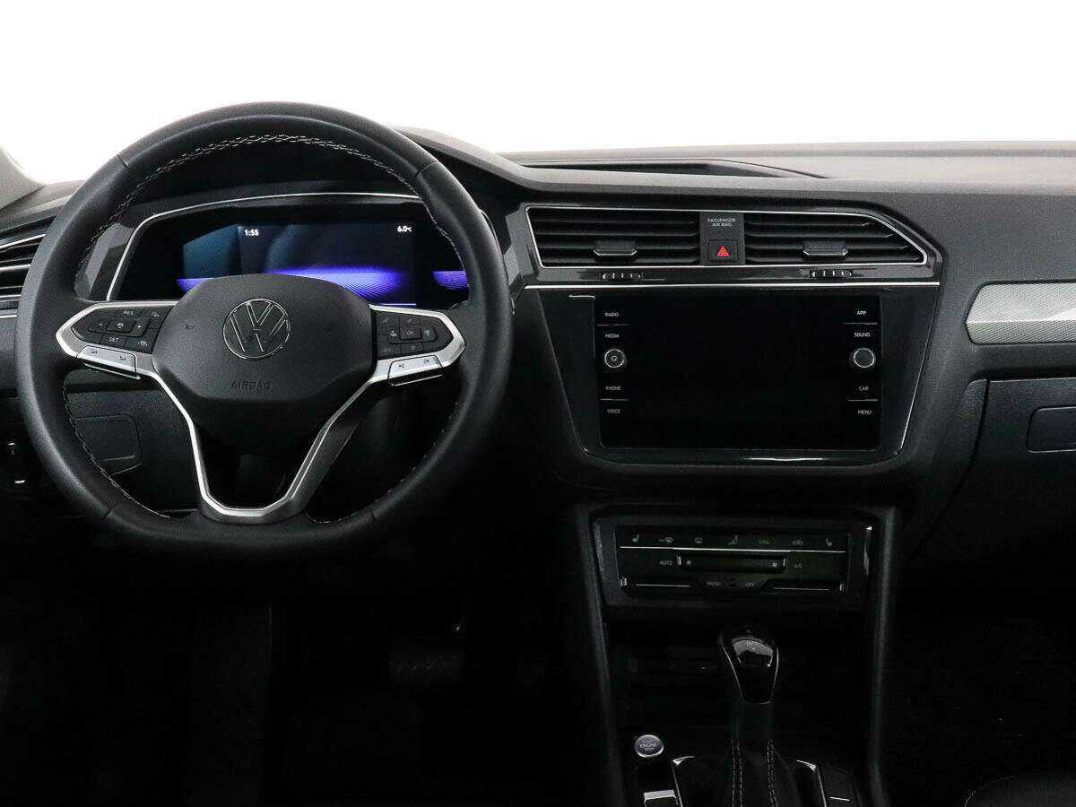 Купить Volkswagen Tiguan с пробегом. Фото: #8