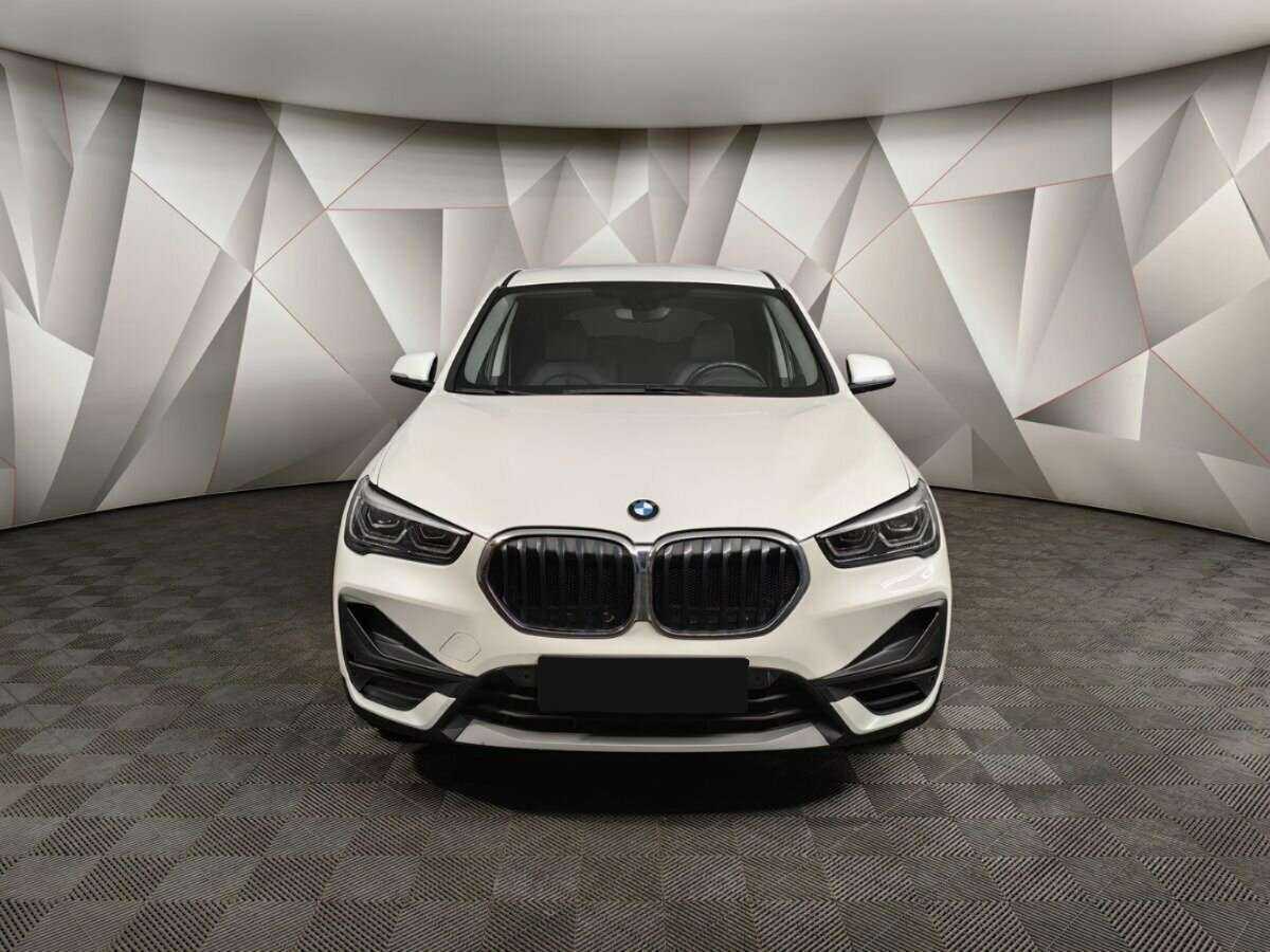 Купить BMW X1 с пробегом. Фото: #6