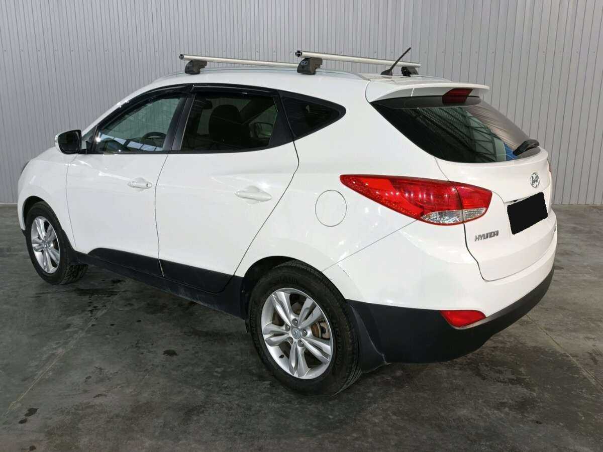Купить Hyundai ix35 с пробегом. Фото: #6