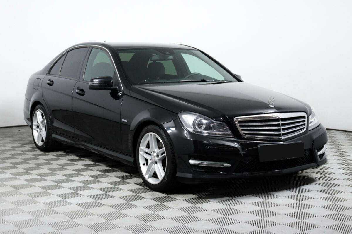 Купить Mercedes-Benz C-Класс с пробегом. Фото: #2