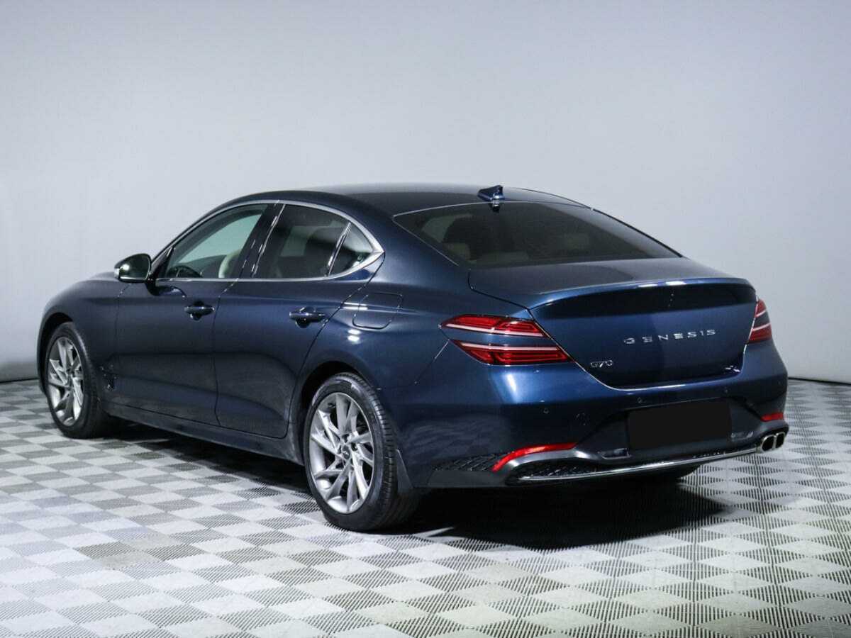 Купить Genesis G70 с пробегом. Фото: #5