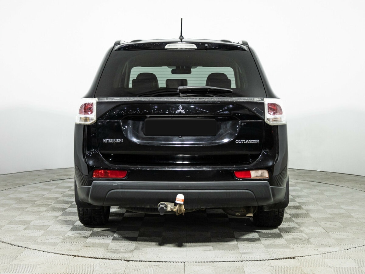 Купить Mitsubishi Outlander с пробегом. Фото: #5