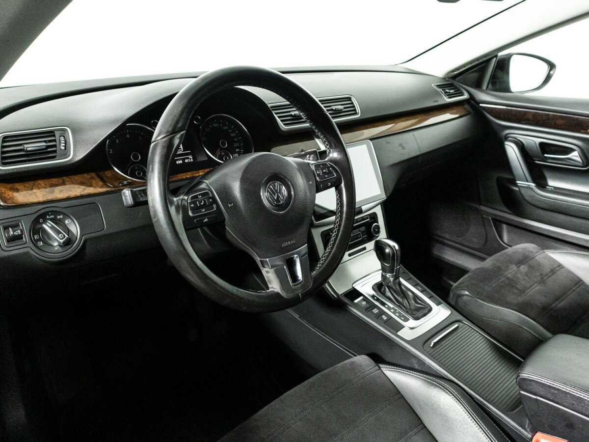 Купить Volkswagen Passat CC с пробегом. Фото: #10