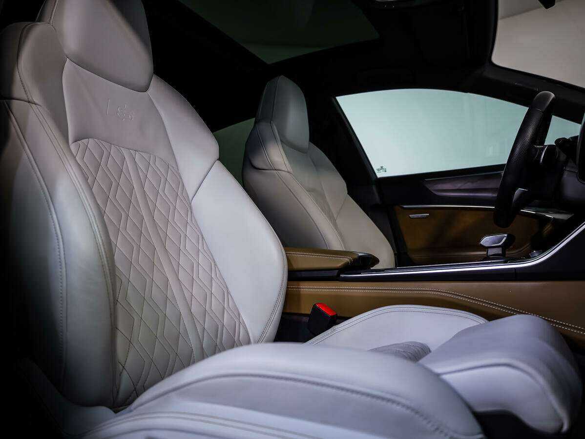 Купить Audi A7 с пробегом. Фото: #10