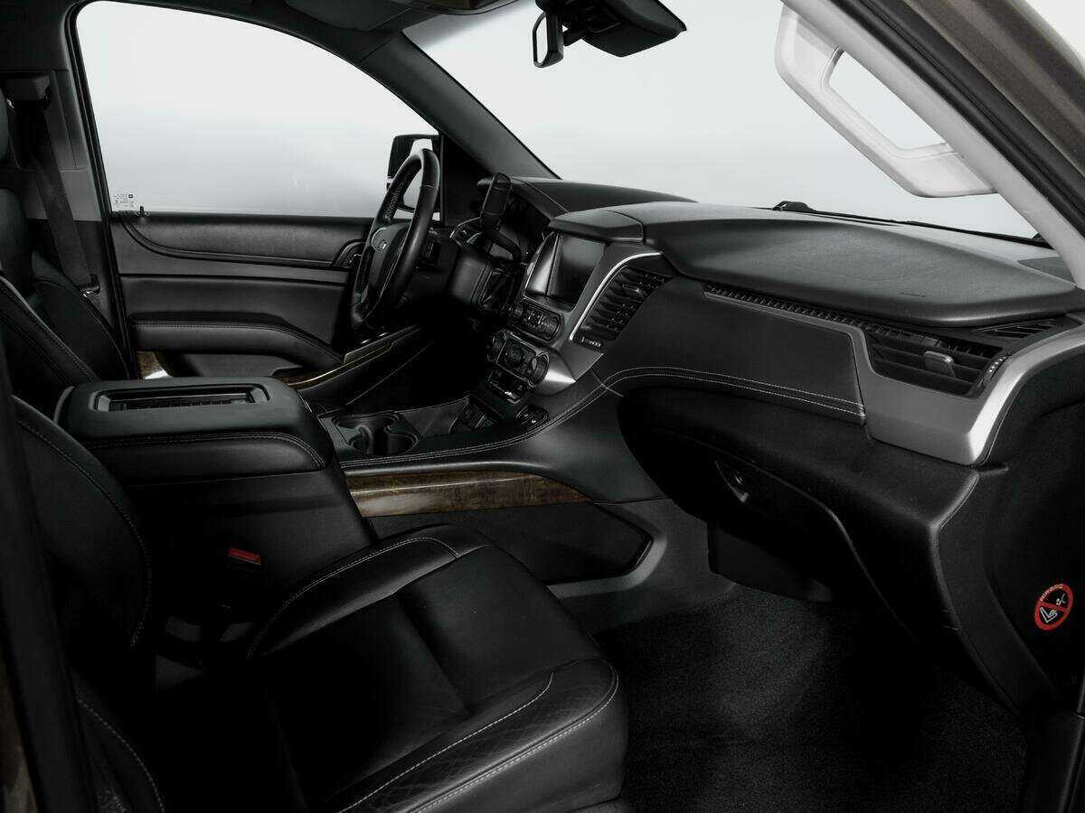 Купить Chevrolet Tahoe с пробегом. Фото: #7