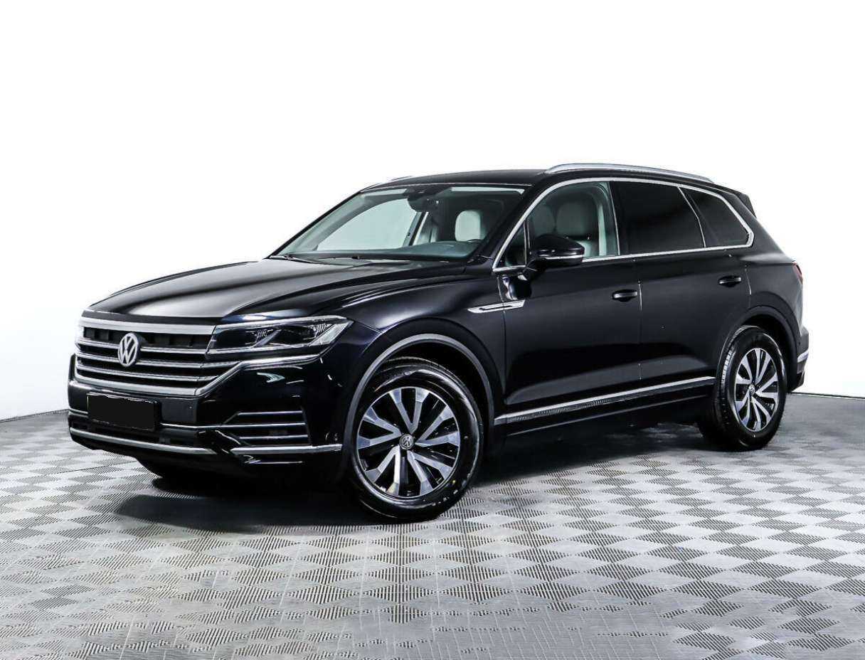 Купить Volkswagen Touareg с пробегом. Посмотреть фото