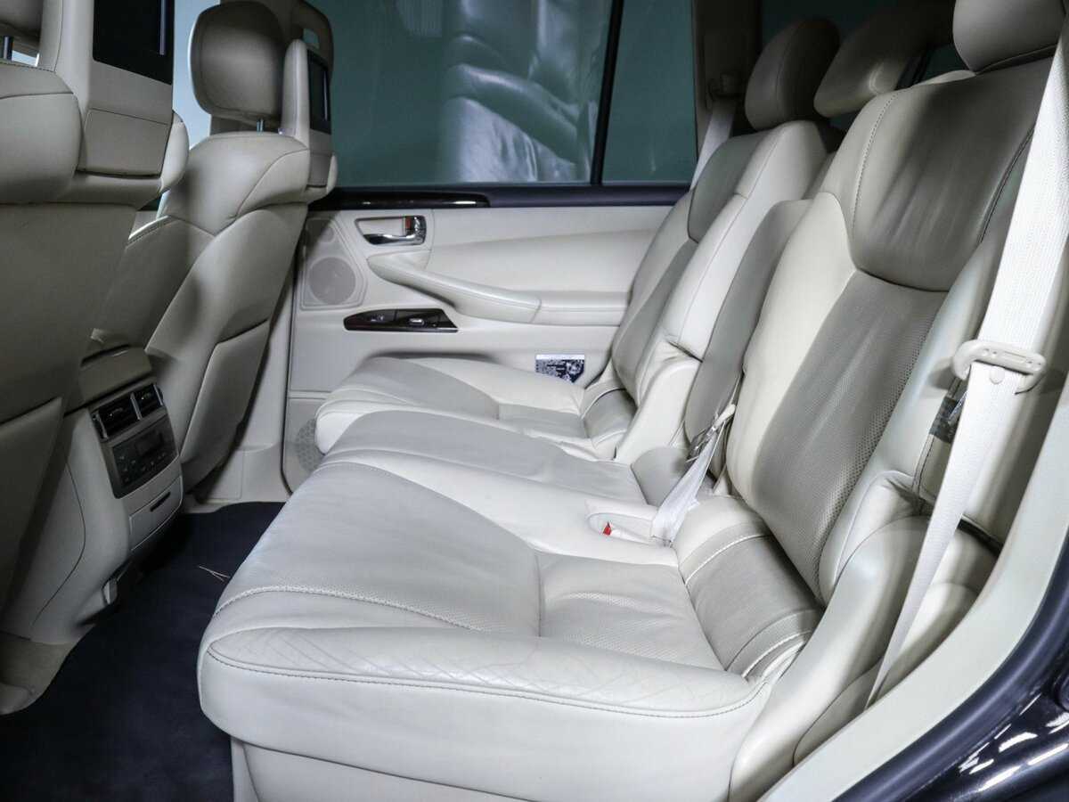 Купить Lexus LX с пробегом. Фото: #9