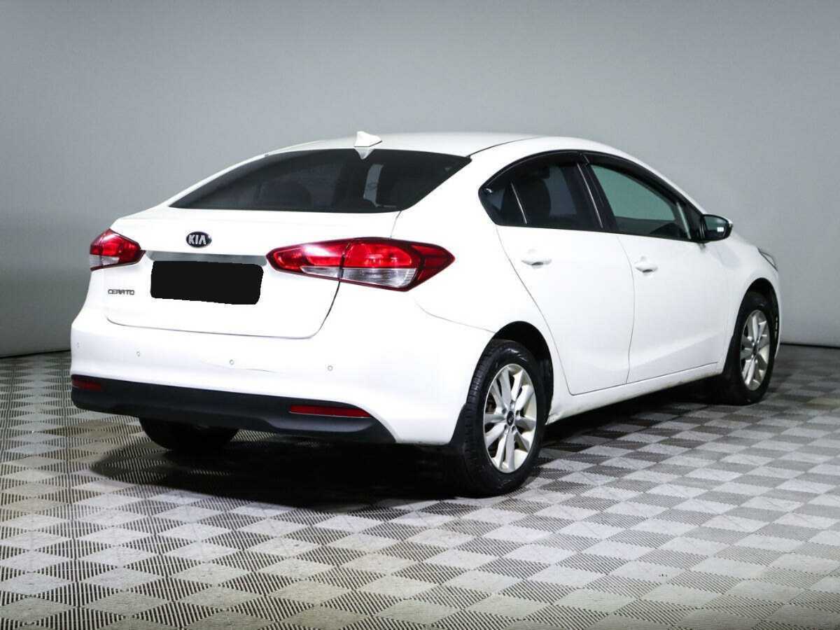 Купить Kia Cerato с пробегом. Фото: #4