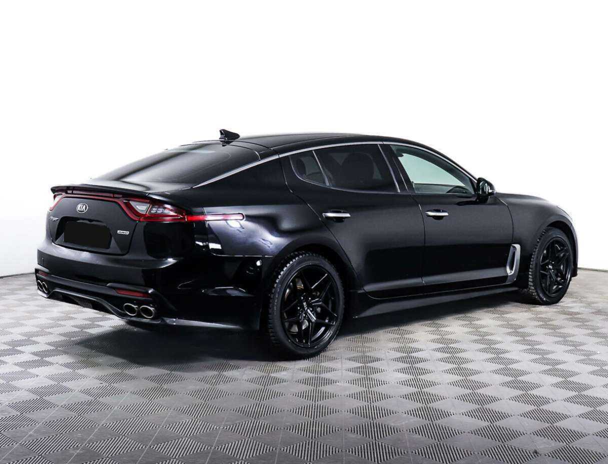 Купить Kia Stinger с пробегом. Фото: #4