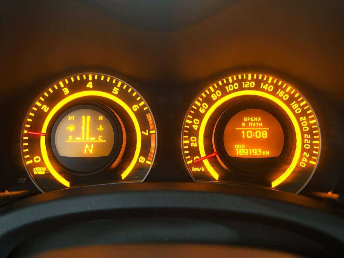 Купить Toyota Auris с пробегом. Фото: #10